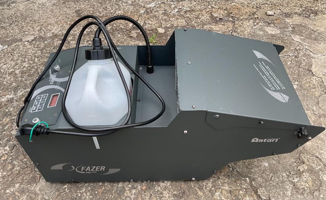 値下げ中！【ジャンク品】Antariスモークマシン　ケース付き