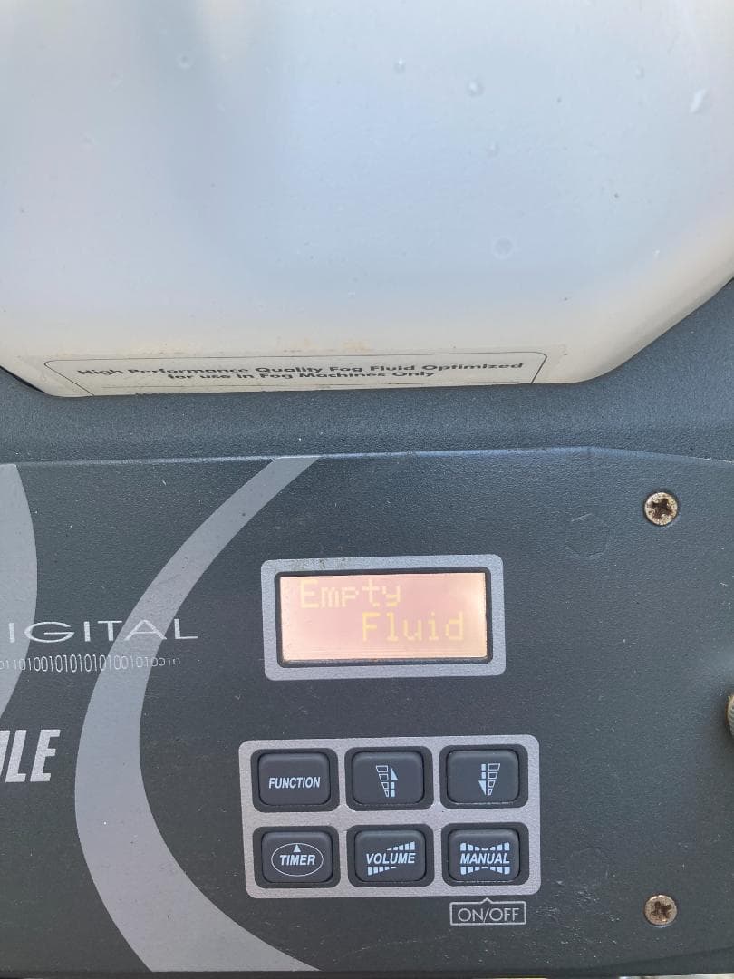 値下げ中！【ジャンク品】Antariスモークマシン　ケース付き