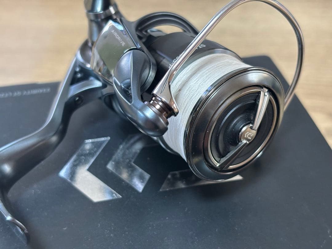 ダイワ エアリティSTLT2000S-P ZPIプロアーム40mm付属