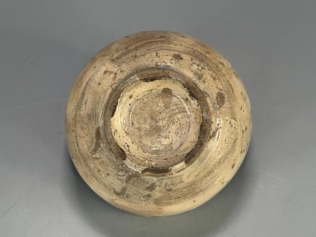 日本美術　桃山時代　美濃　刷毛目茶碗　茶道具　古茶器　時代茶碗