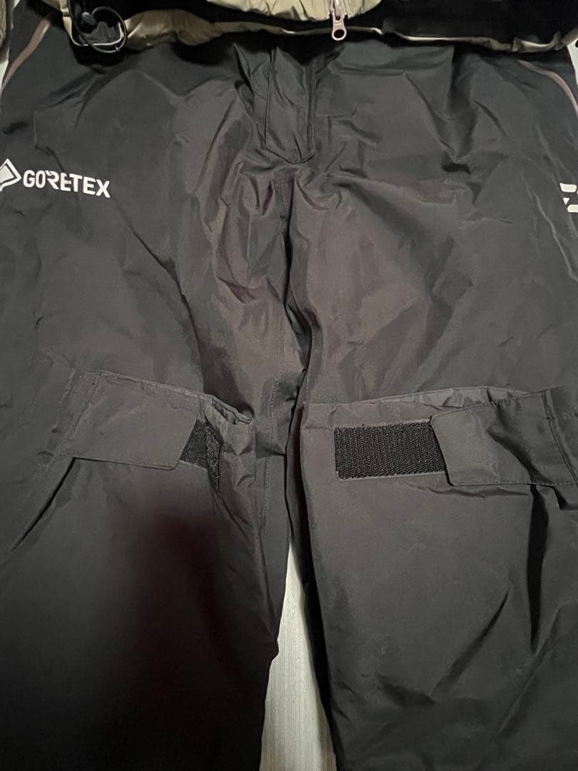 Daiwa GORE-TEX フィッシングスーツ XLサイズ