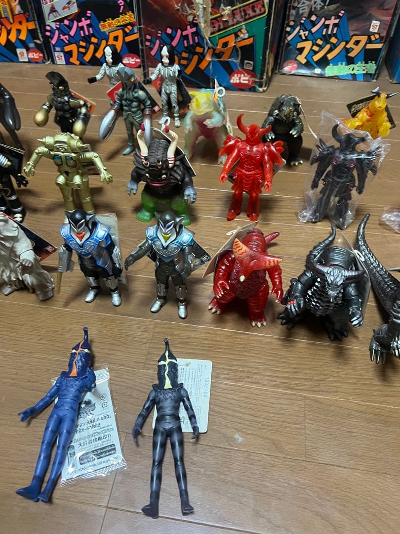 ウルトラマンシリーズ 怪獣　29体　未使用　バンダイ　一部レアだらけ