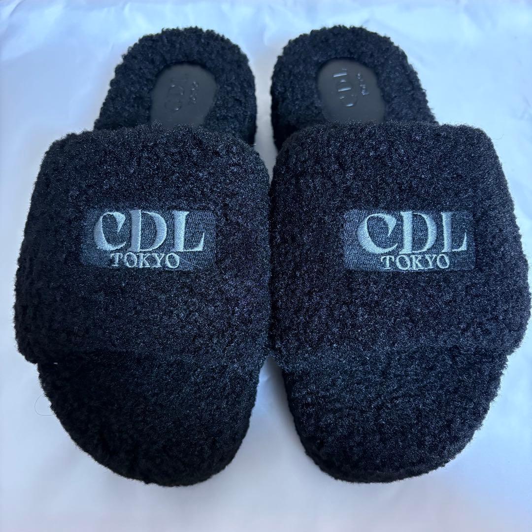 ✨限定価格✨ CDL Teddy Sandals Sサイズ ØMI
