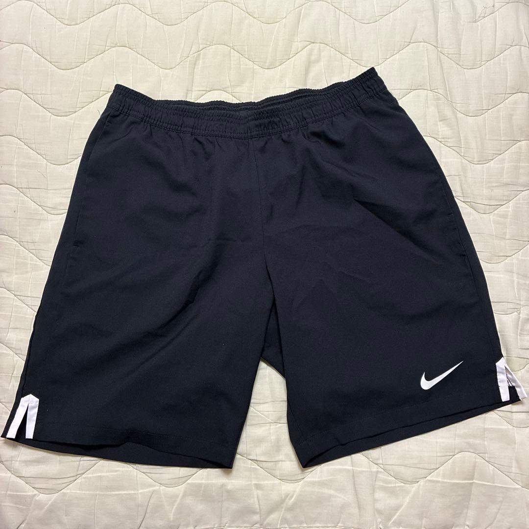 Nike テニス ゲームシャツ&ブラックハーフパンツ L /フェデラー