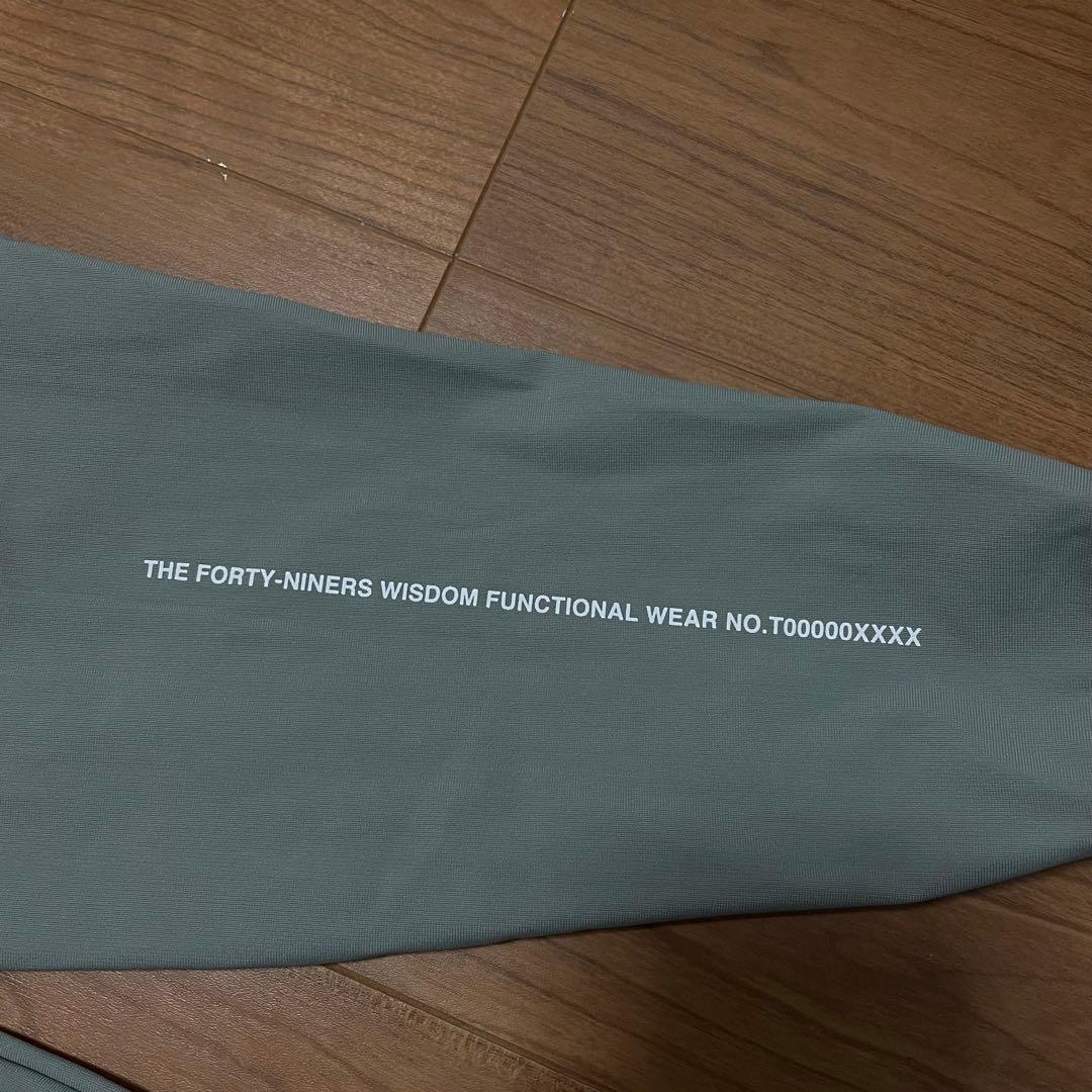 TFW49 モックネック　ロングTシャツ　カーキ　M 新品未使用　ゴルフ