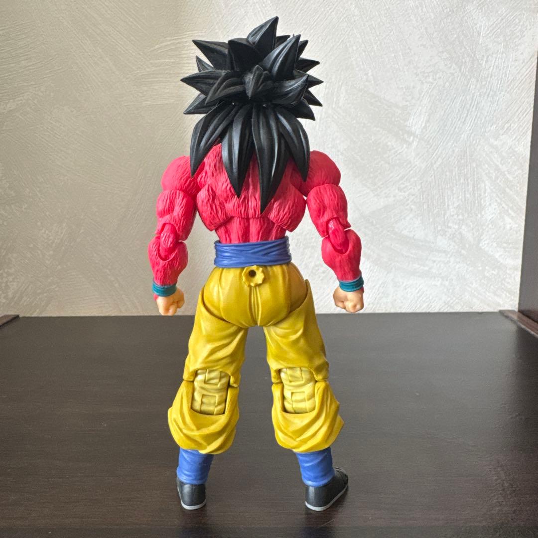 ハ*ん様 s.h.figuarts スーパーサイヤ人4 孫悟空