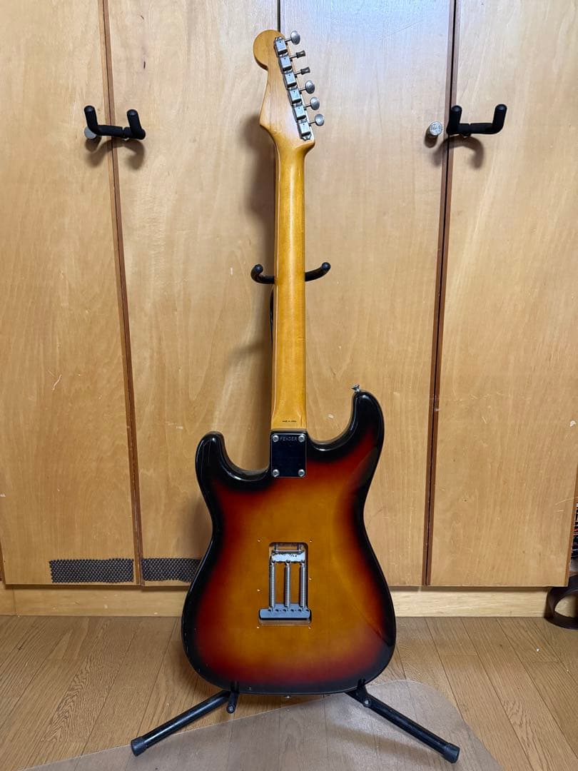 フェンダージャパン ストラトキャスター Fender