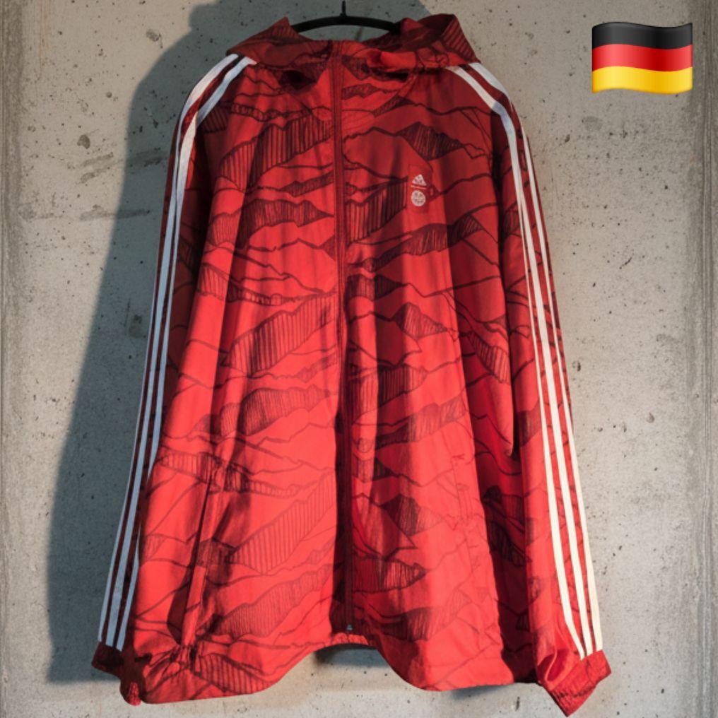 【希少・完売モデル】21/22 バイエルンミュンヘン ウインドブレーカー