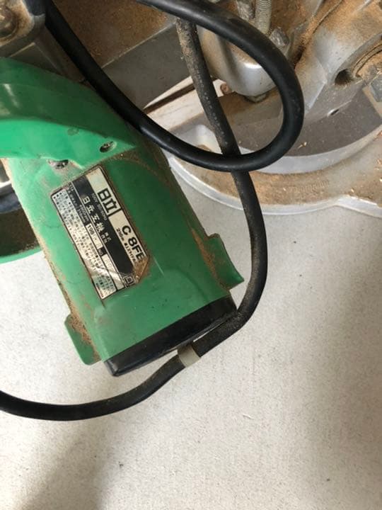 スライド丸のこ