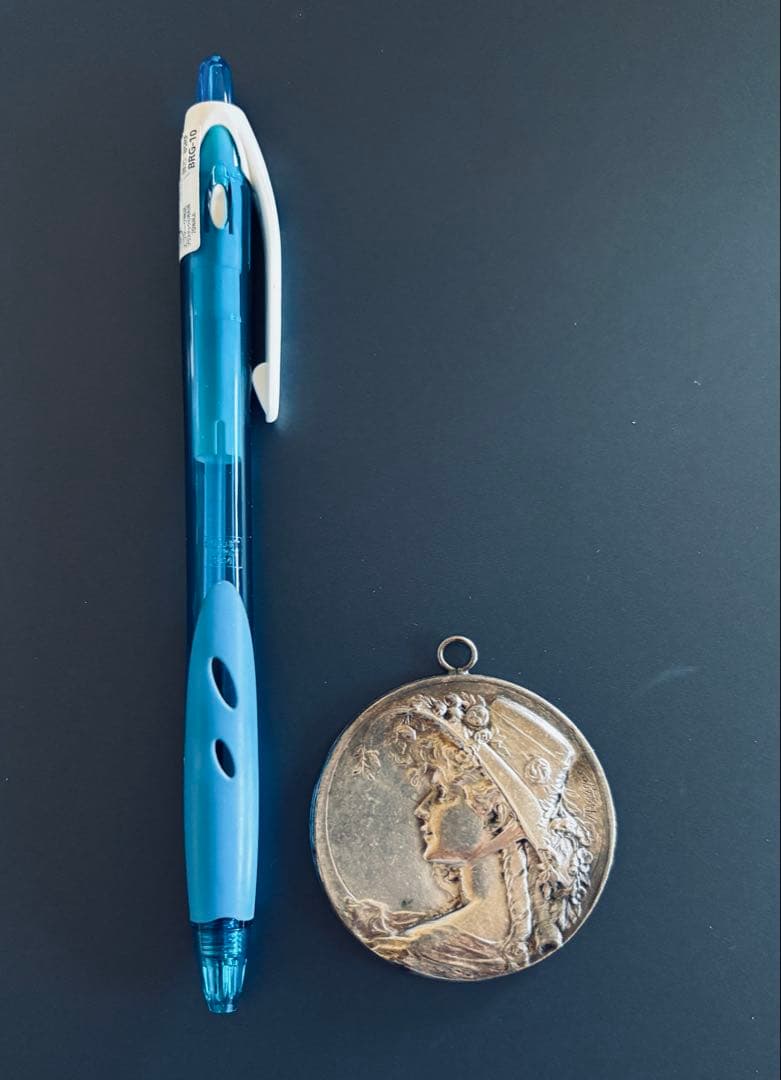 ビンテージペンダント　アルマンド・バルガス　アンティーク