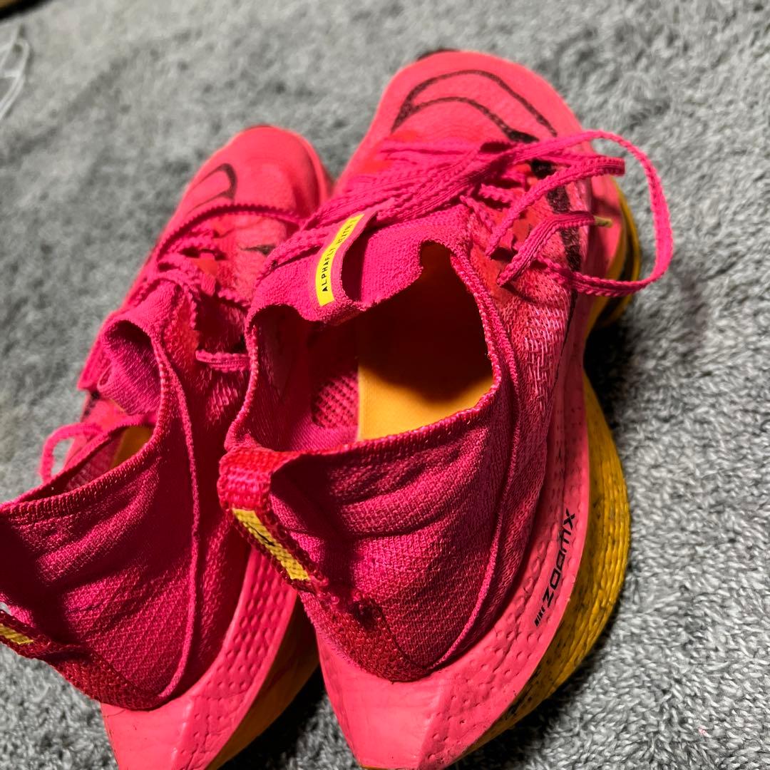 Nike ZoomX Vaporfly NEXT% 2 ピンク