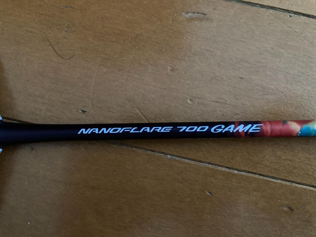 バドミントンラケット YONEX ナノフレア700ゲーム 4U5