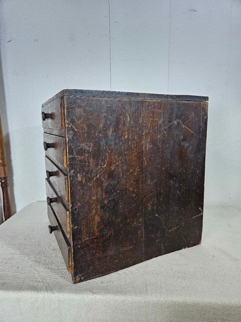 USヴィンテージ 木製の引出し 5段 小箪笥 チェスト 小物入れ 卓上 収納