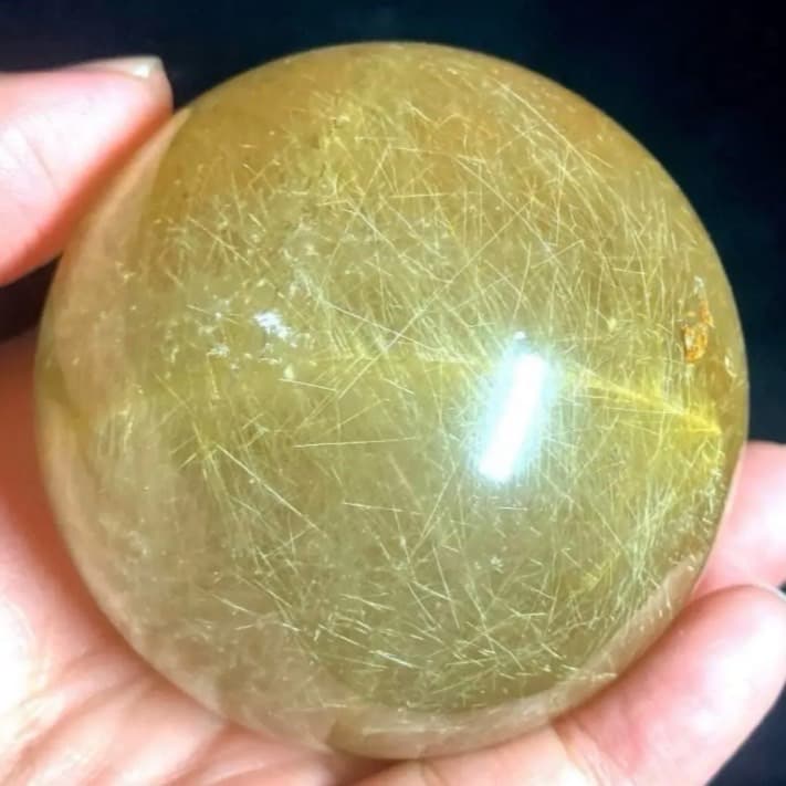 超大玉　61mm ゴールドルチルクォーツ　丸玉　スフィア　金針水晶