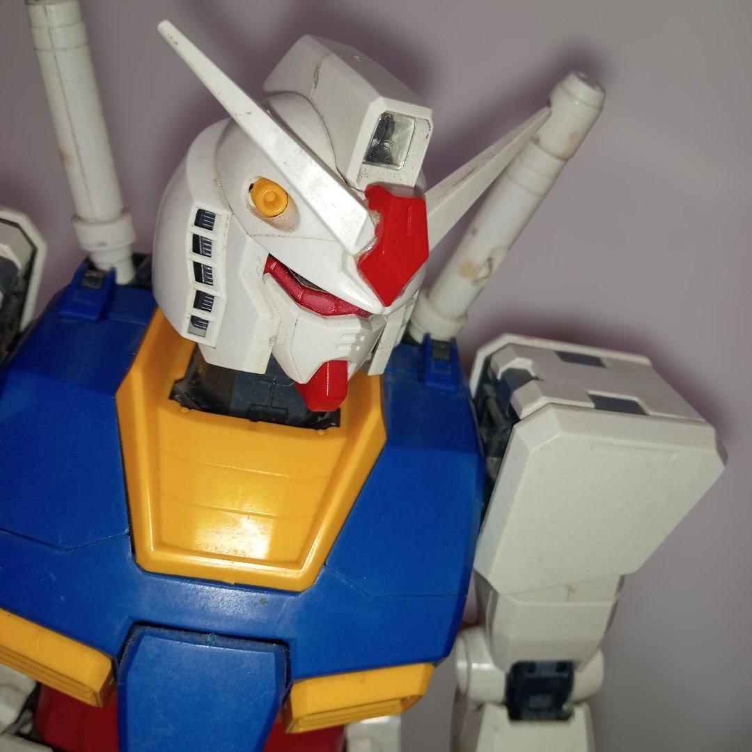 PG 1/60 MS-06S シャア専用ザクⅡ＆機動戦士ガンダム完成品　ガンプラ