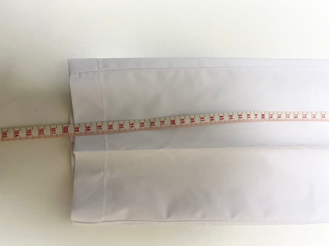 【新品‼️】定価2.4万 J.LINDEBERG ゴルフ　白　ジェイリンドバーグ