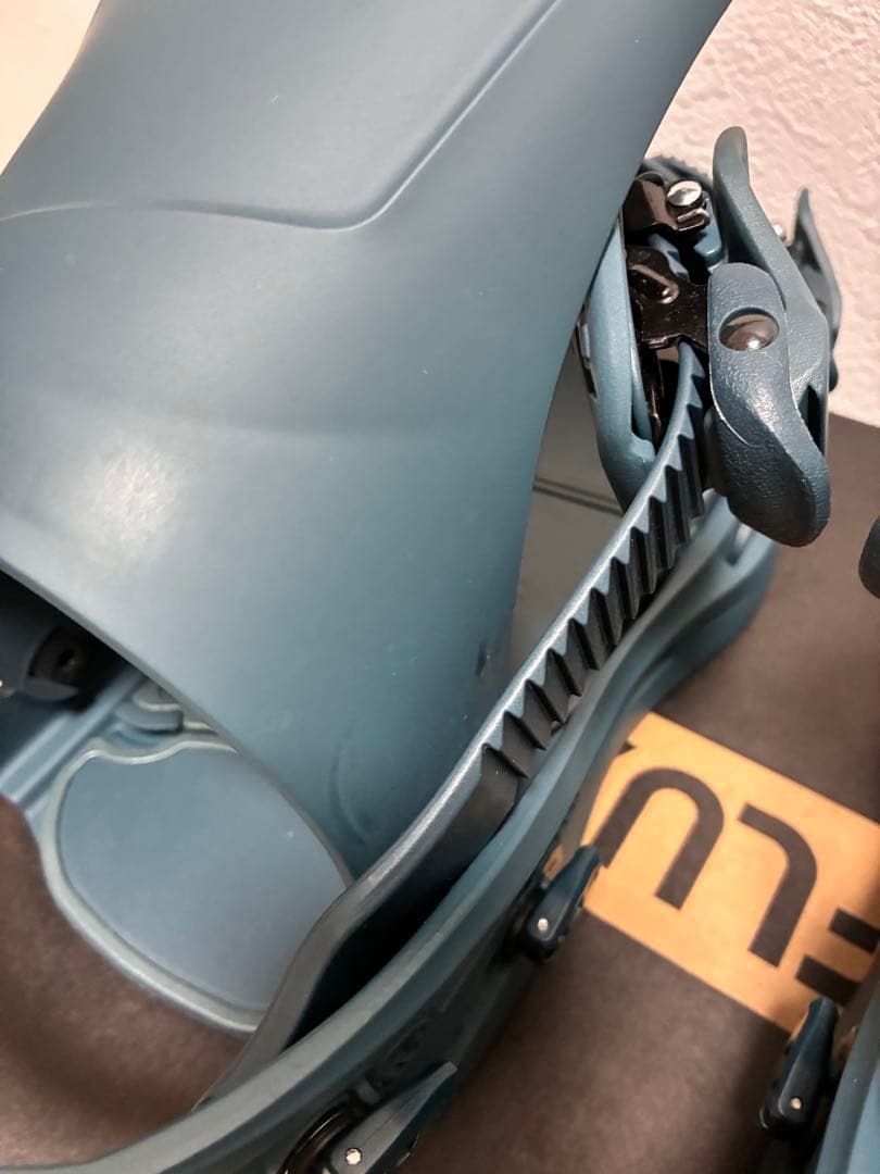 【25-26最新】FLUX DS Lサイズ　CHARCOAL（1回使用）