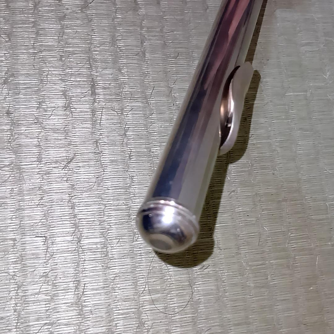 【新春特価】ヤマハ　フルート　YFL-211 Ⅱ 管楽器　ケース付き　Eメカ