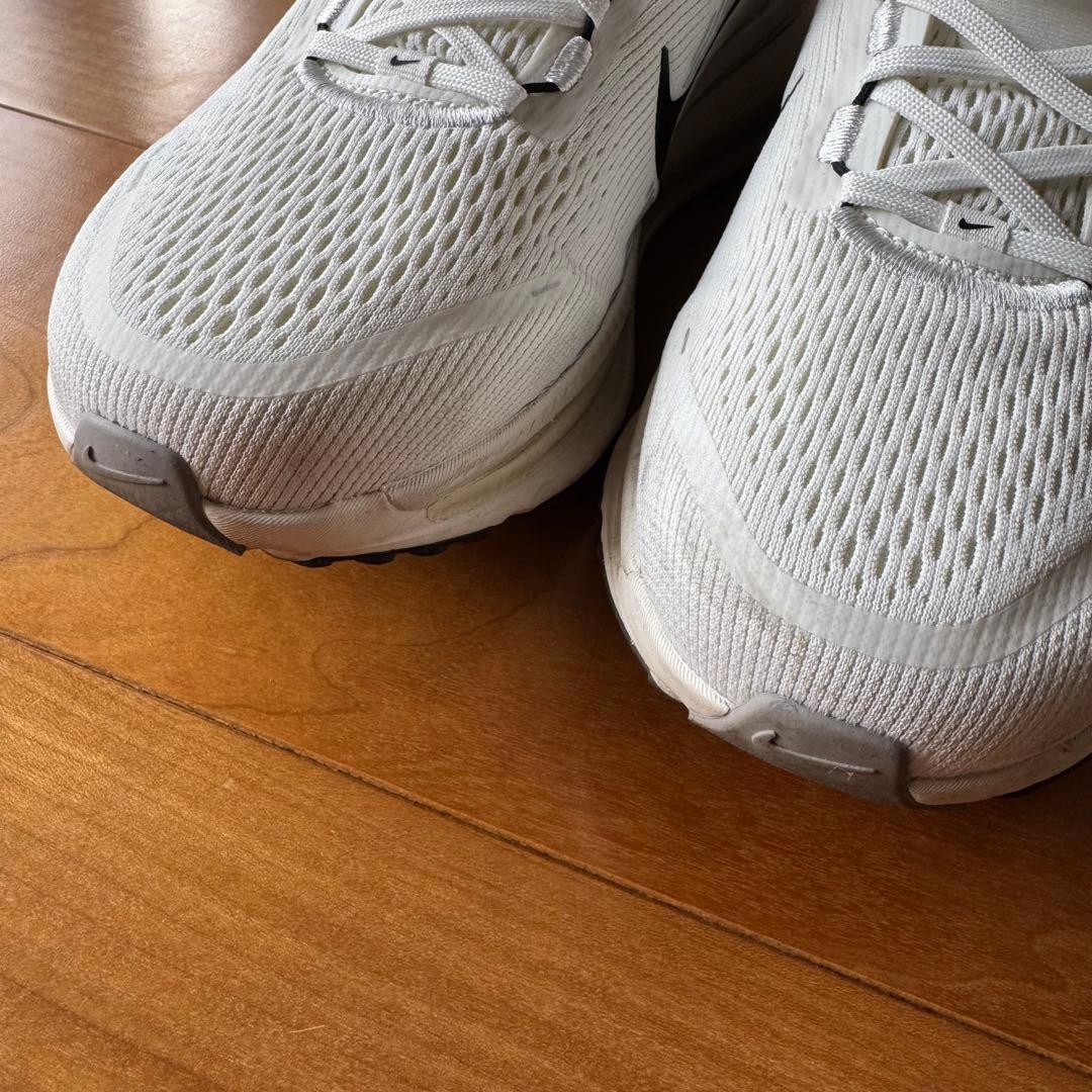 【美品】NIKE ナイキ ボメロ 18 メンズ 26.5cm 白 ホワイト