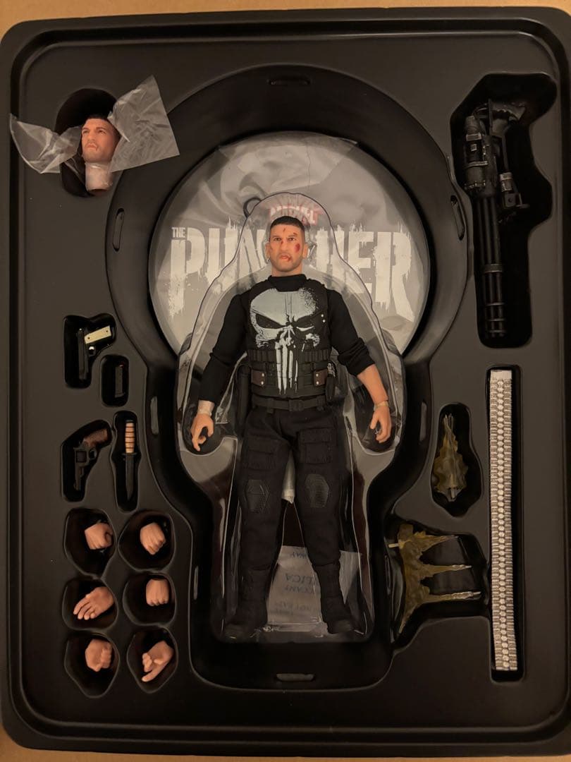 メズコ パニッシャー Netflix版 mezco フィギュア