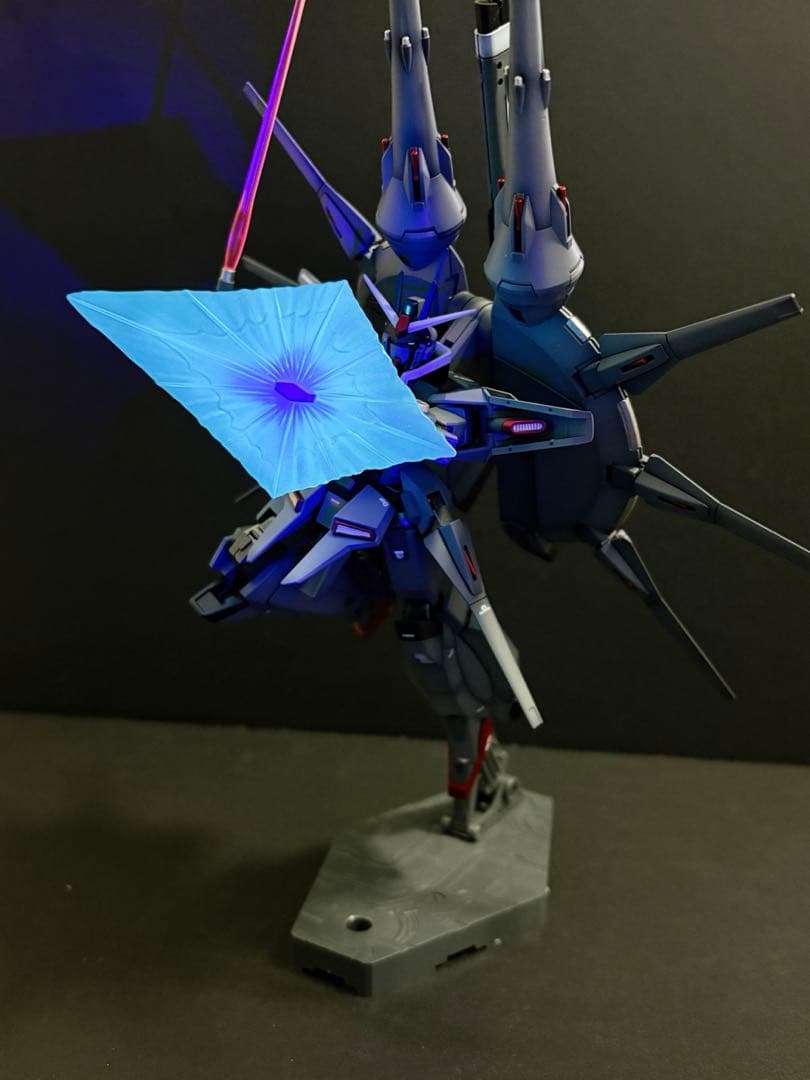 HG レジェンドガンダム　全塗装完成品　台座付属