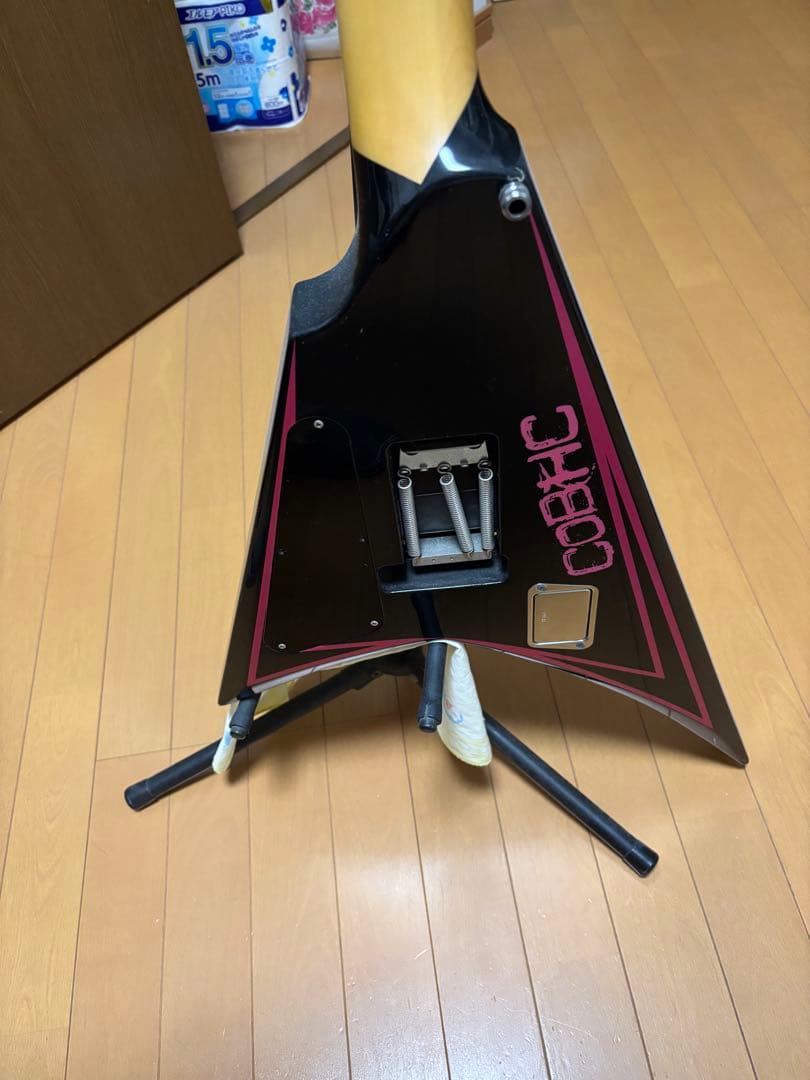 Edwards エレキギター アレキシV