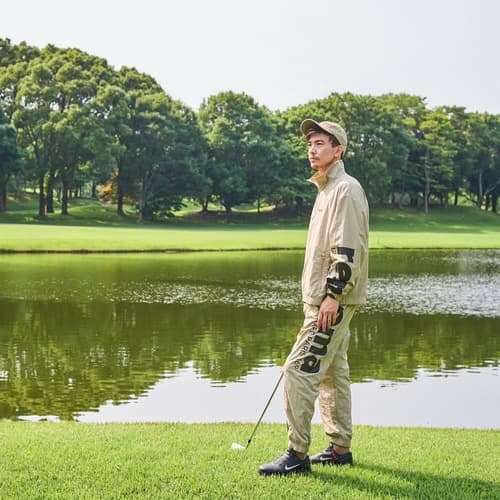 renoma ビッグロゴナイロンジャケット　Mサイズ　ベージュ