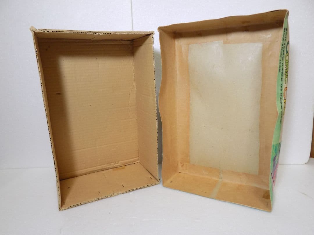 ブリキモダントーイ電動【TOM and JERRY COMIC CAR】動作品