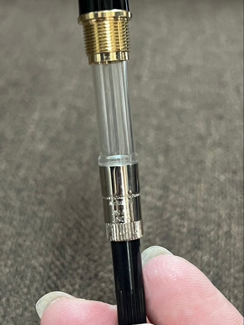 MONT BLANC 万年筆 黒 ゴールド装飾　K14