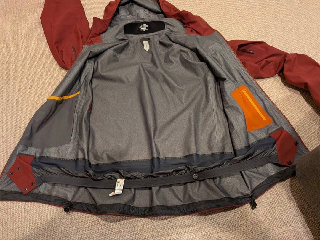 アークテリクスサイドワインダージャケットサイズs廃盤品