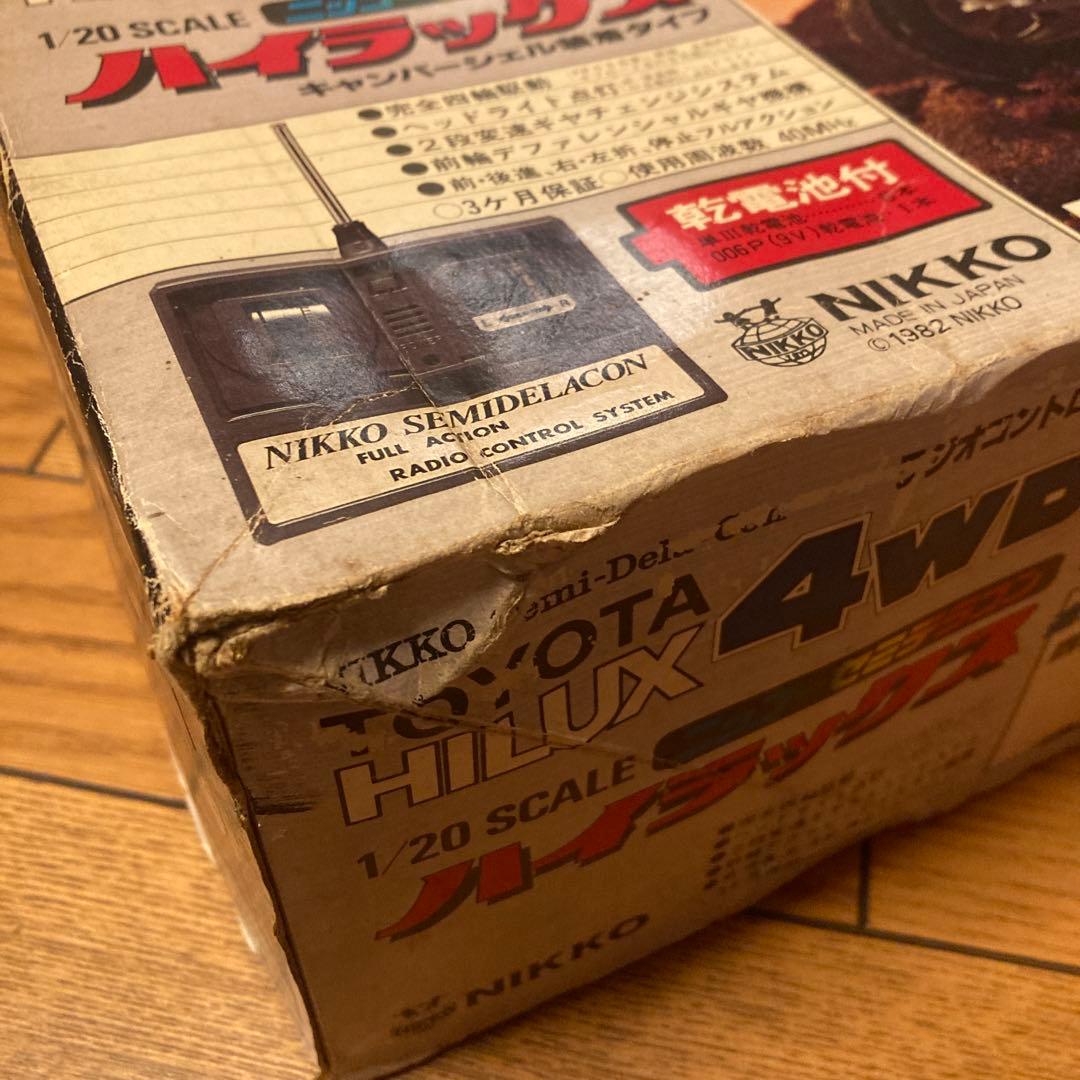 ラジオコントロール TOYOTAHILUX4WDセミデラコン スケール1/20