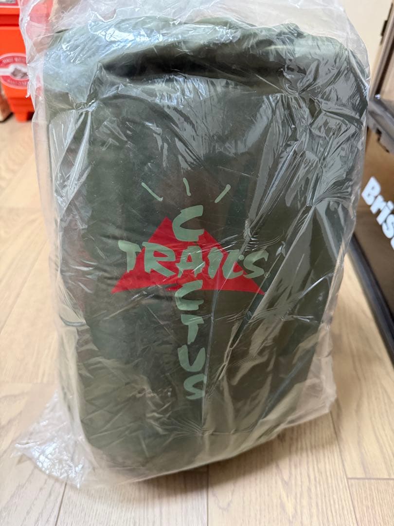 Travis Scott CACTUS JACK 寝袋　新品未使用