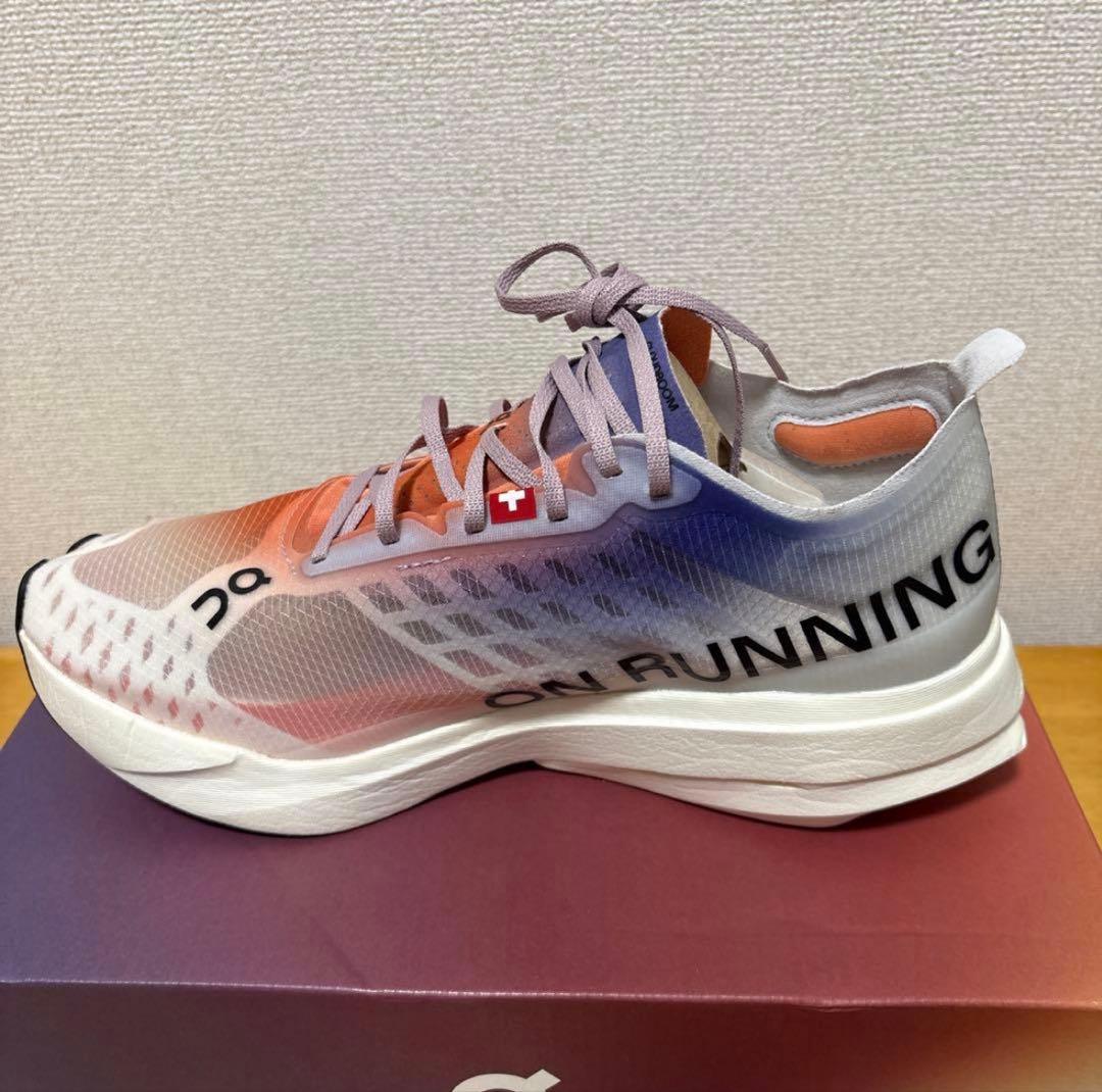 【新品】On Cloudboom Strike ランニングシューズ 26cm