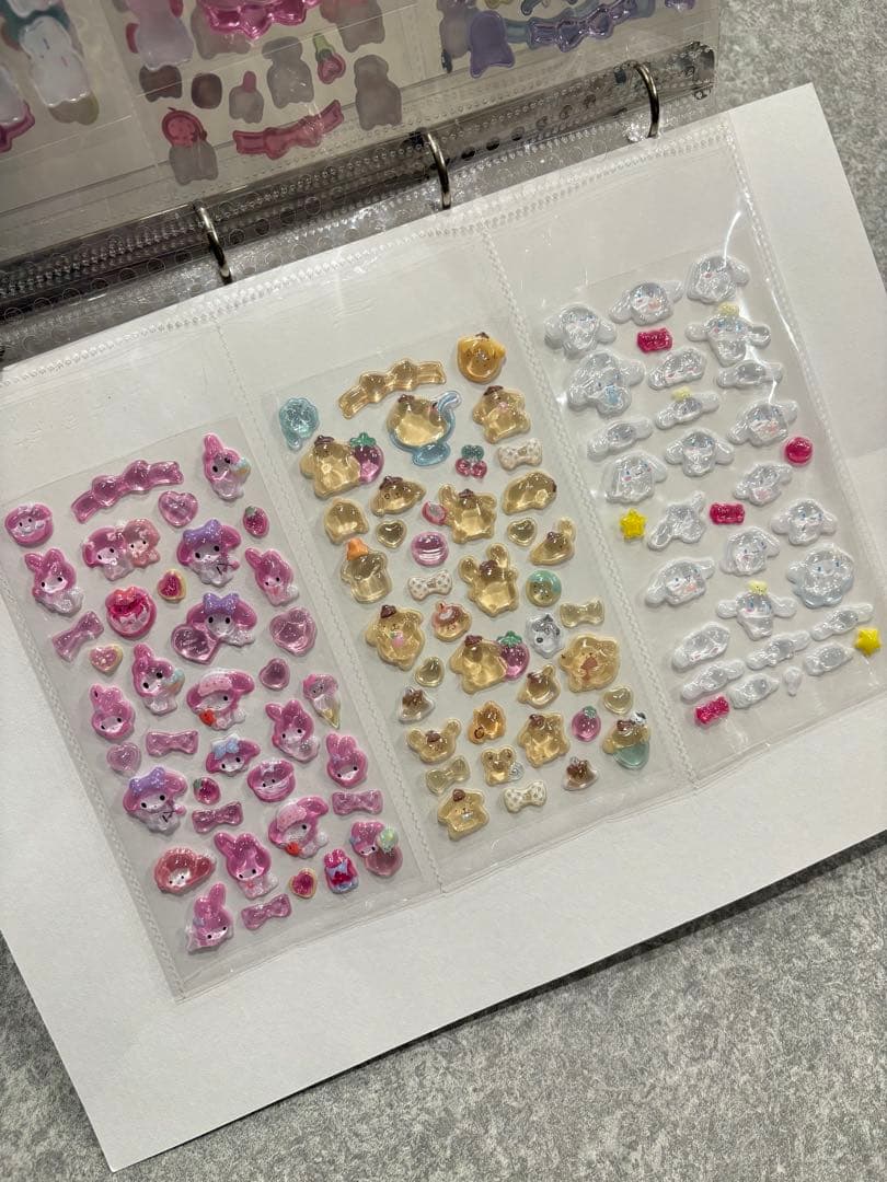 シール帳完成品A4 一冊　ボンボンドロップおすそ分けシール収納　プラス1枚付