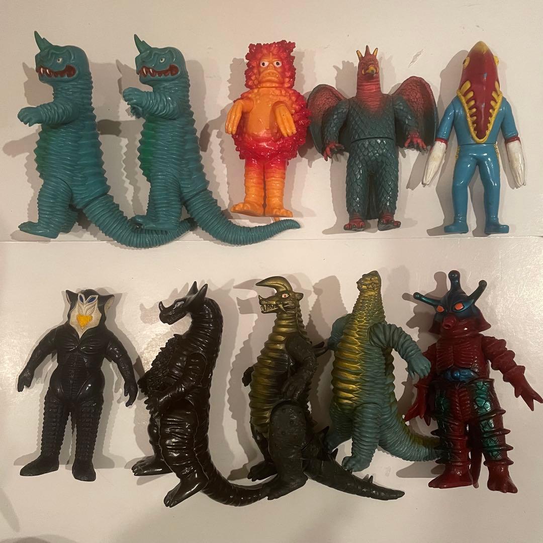 ゴジラ ウルトラマン他 怪獣 ソフビ 90体以上 120サイズ まとめ売り