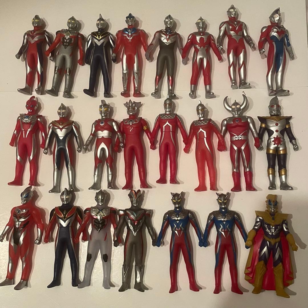 ゴジラ ウルトラマン他 怪獣 ソフビ 90体以上 120サイズ まとめ売り