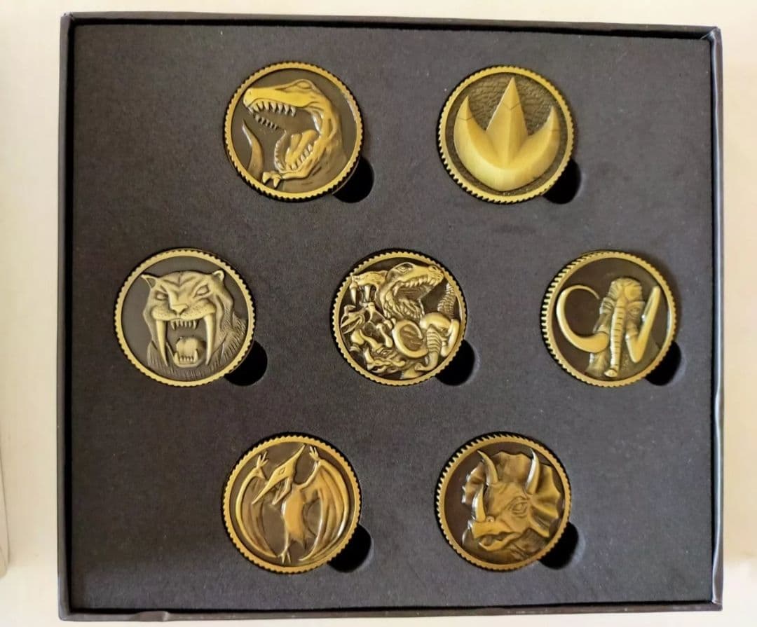 バンダイ スーパー戦隊 ダイバックラー & シュゴジュウメダルセット