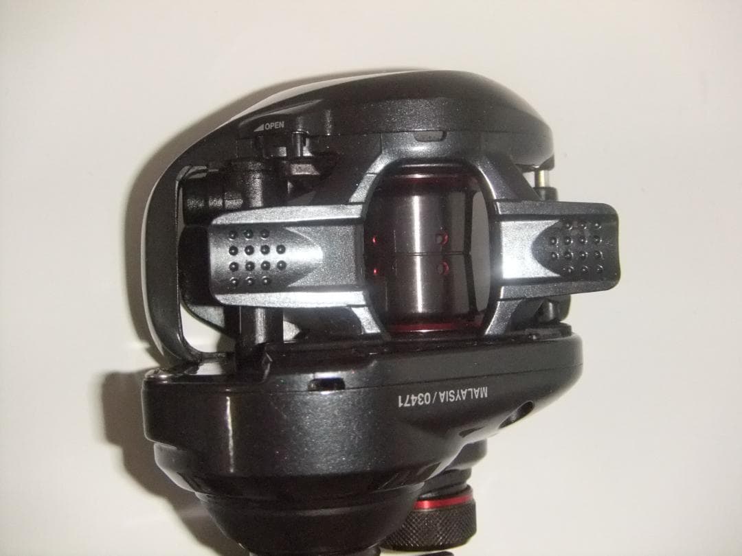 SHIMANO シマノ スコーピオン 70 (右ハンドル)