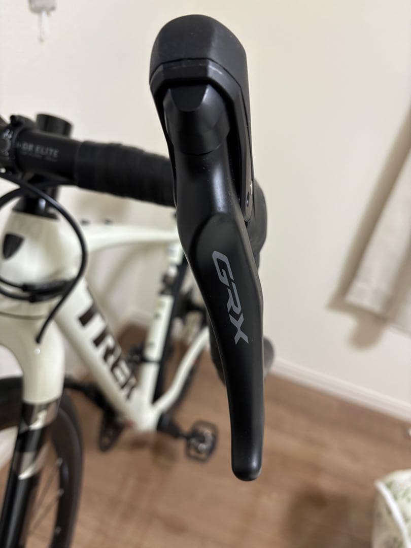 TREK 「トレック」 CHECKPOINT ALR5 2023年モデル