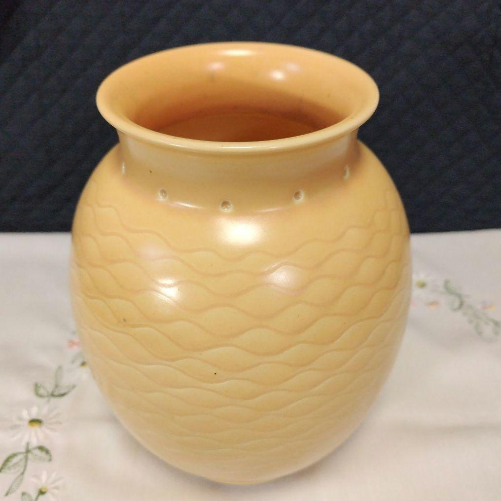 スージークーパー、アールデコ、マスタードカラーの花瓶、超レアー、超美品！