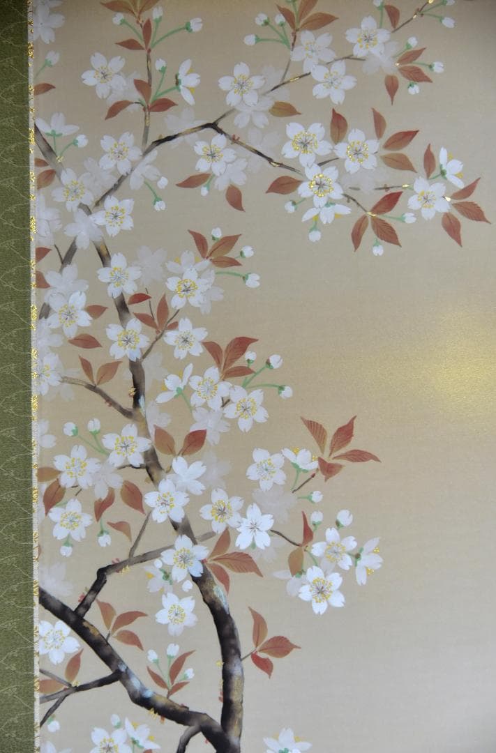 値下げ、ＮＯ１桜小禽掛軸花鳥　佐藤良一作、絹本肉筆　共箱