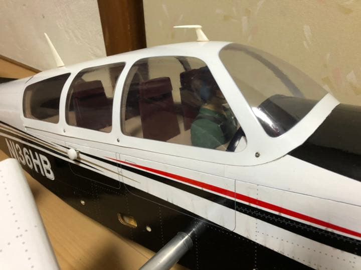 リモートID付　ブラシレスセットまたはエンジンおまけビーチボナンザ中古