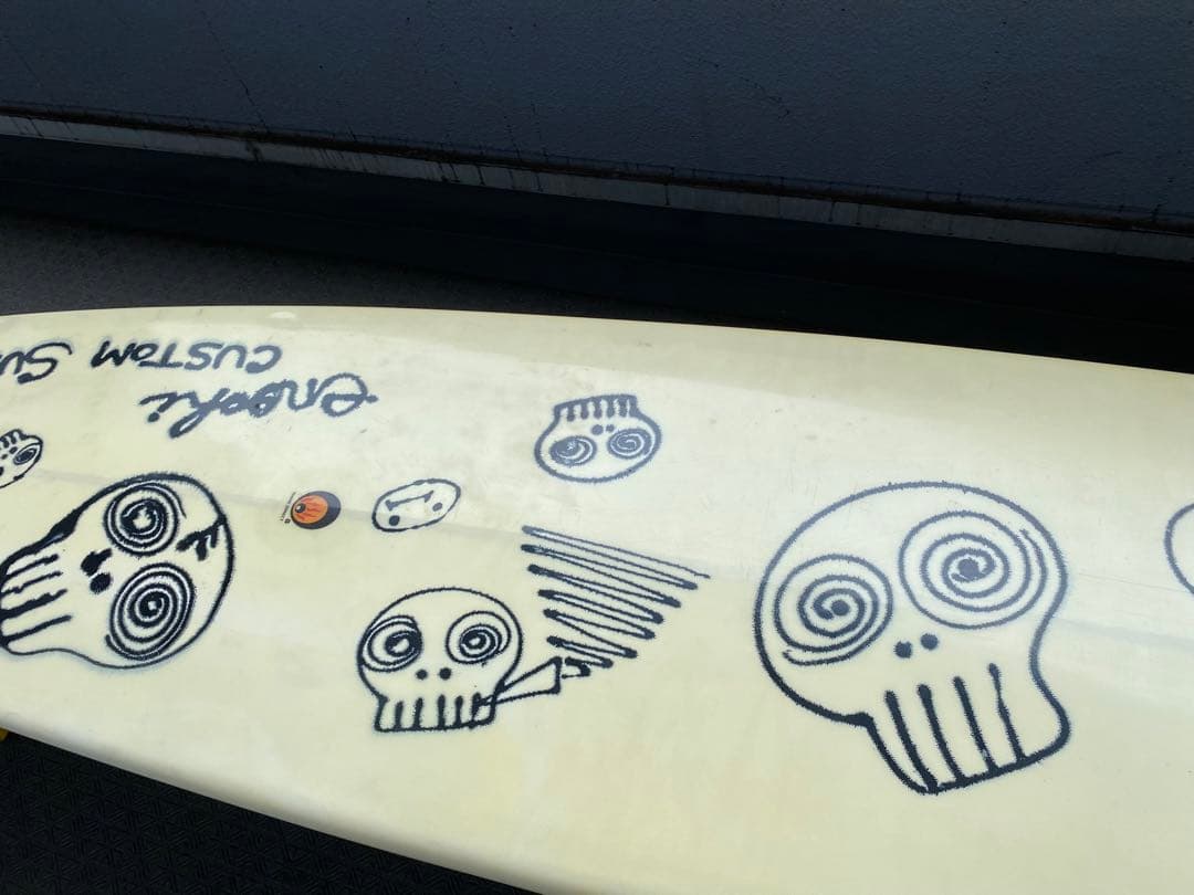 ★送料込　サーフボード　ロングボード9f ハードケース付