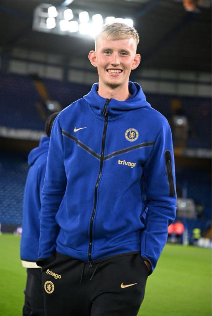 カ*イ様 ナイキ テックフリース チェルシー 上のみ海外限定 胸スポンサー付き