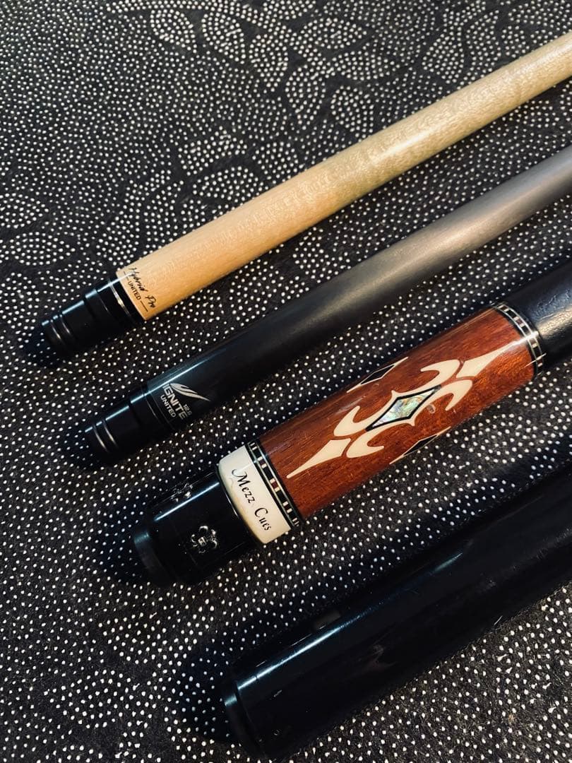 Mezz Cue ビリヤードキューメッジキュー