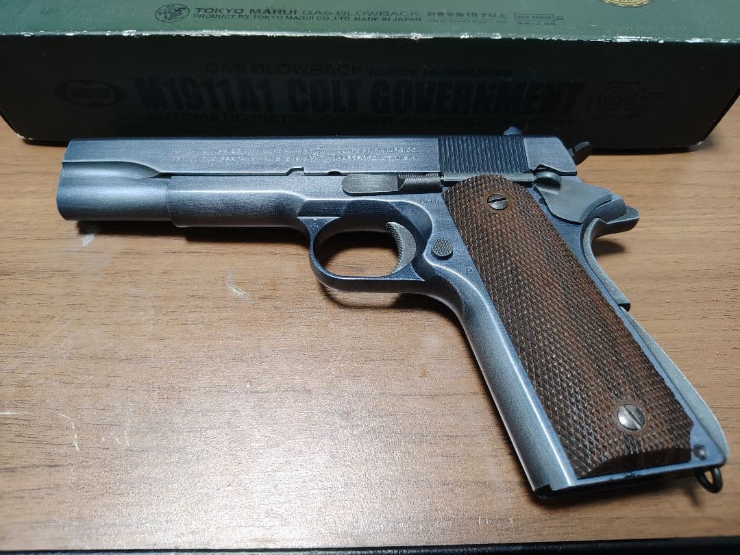 東京マルイ コルトガバメント M1911A1塗装ガスハンドガン(18歳以上)
