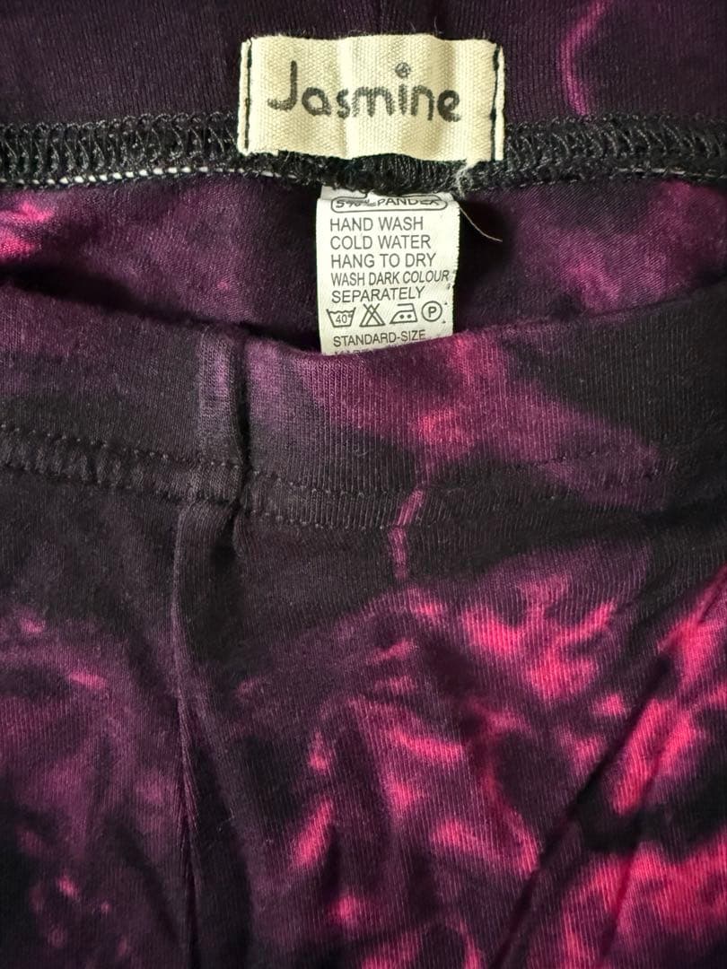 AonJasmine 柔らかレギンス