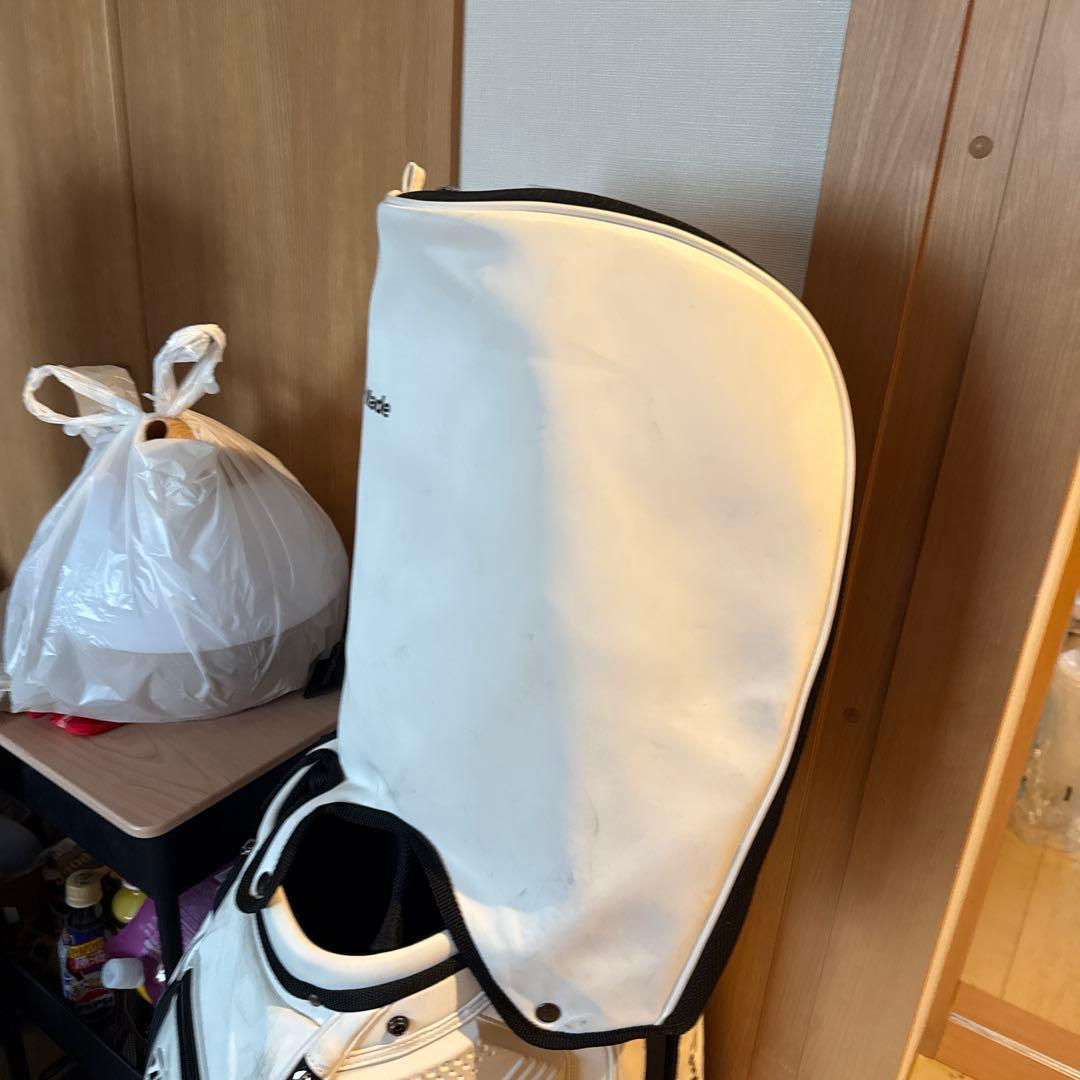 テーラーメイドキャディバッグ