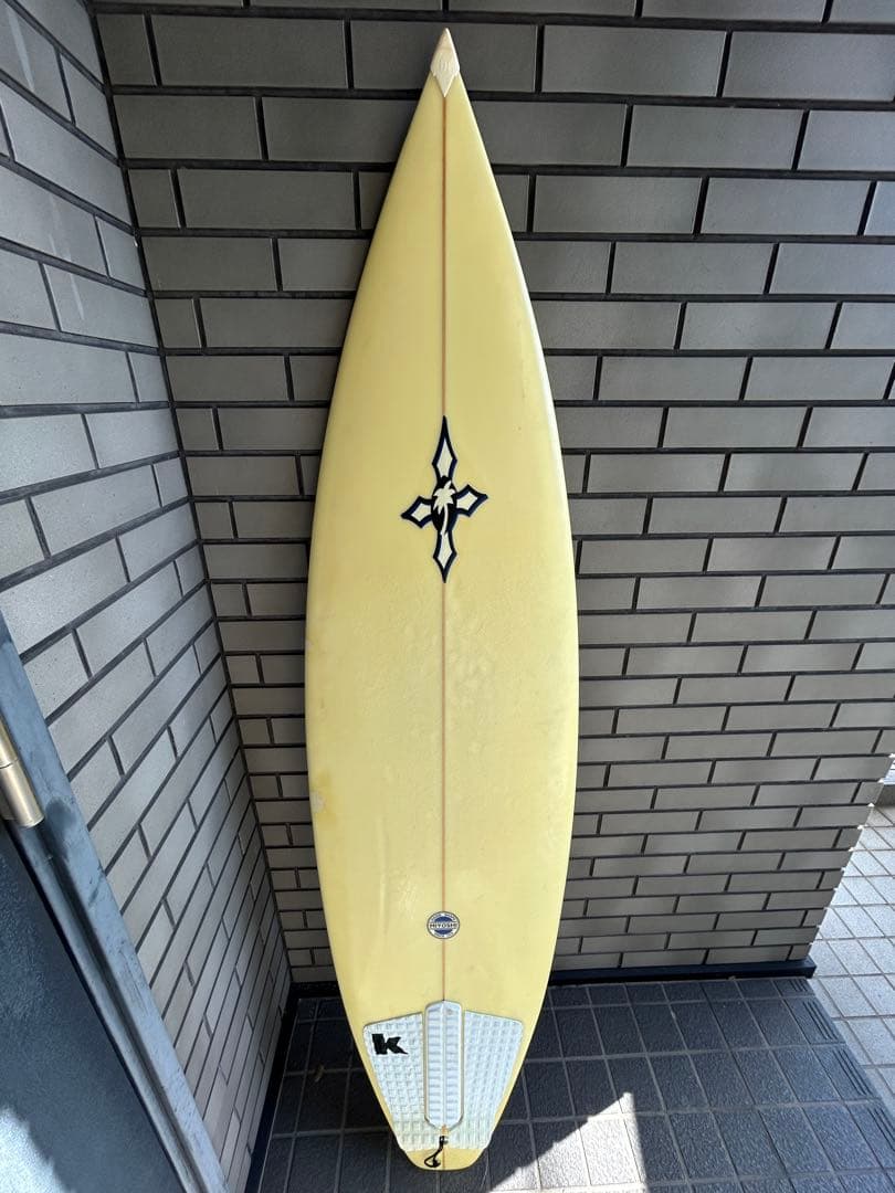 ローカルモーション　ショートボード　ハードケース付き　値下げ