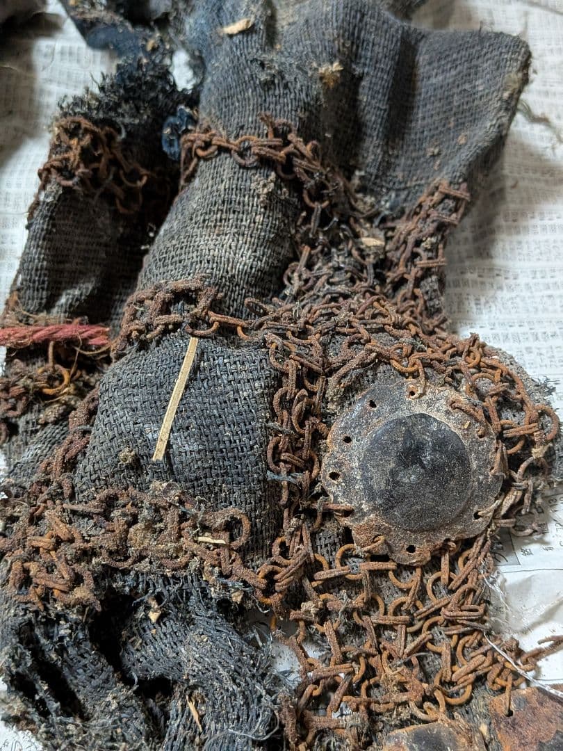 戦国浪漫時代本歌実戦残骸数百年前頃鉄地片袖籠手脛当稀少レア資料コレクション